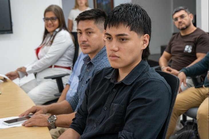 ESTUDIANTE GANADOR DE LA BECA DE ING CIVIL 