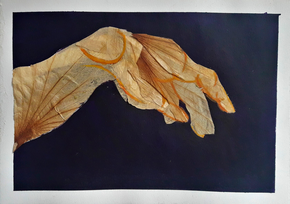 mano hecha en flores