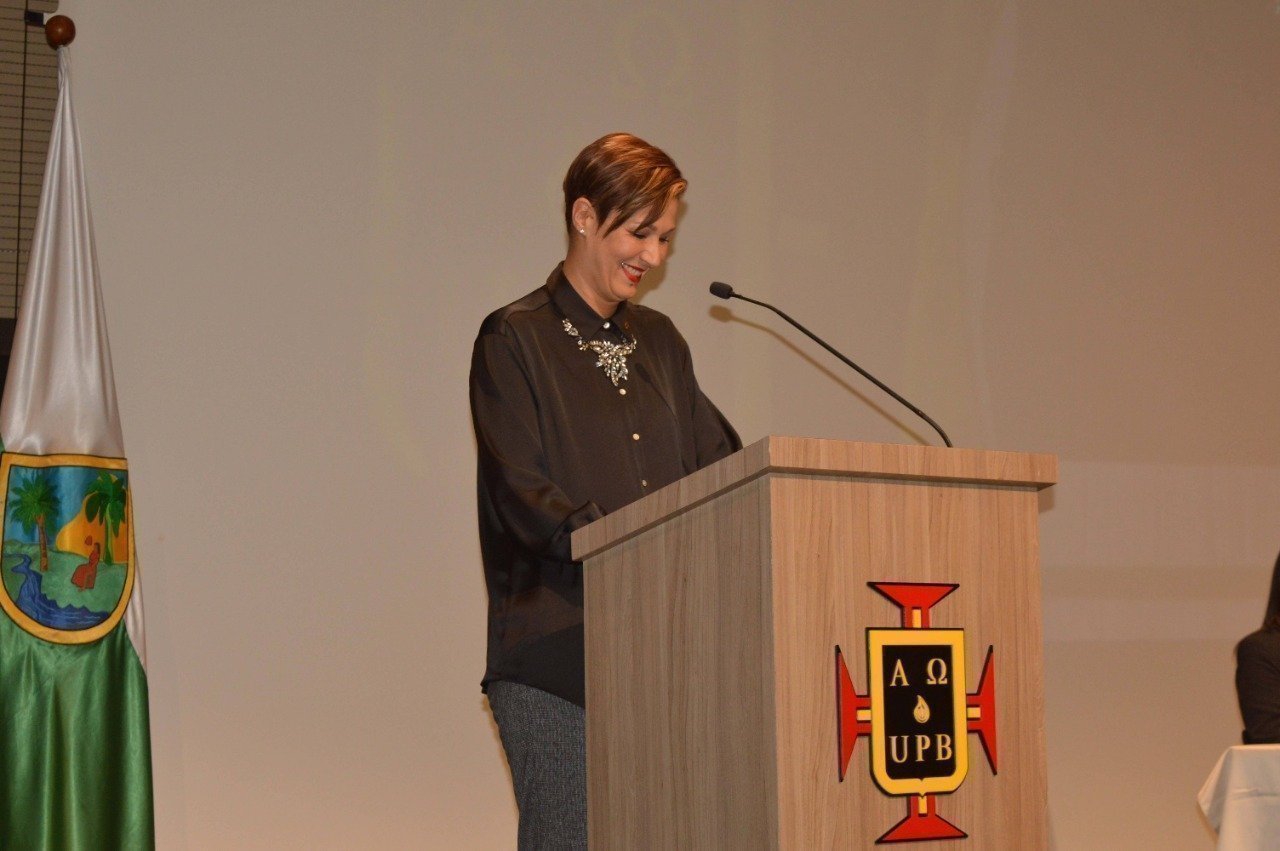 Momento del discurso de Lina María Escobar Ocampo 