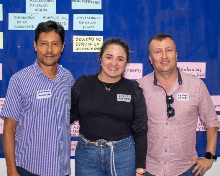 La participación de docentes de diferentes seccionales refleja el compromiso Multicampus de la UPB en torno al bienestar de los adultos mayores.