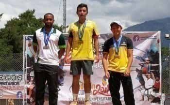 Oro en tenis Alejandro Moncada