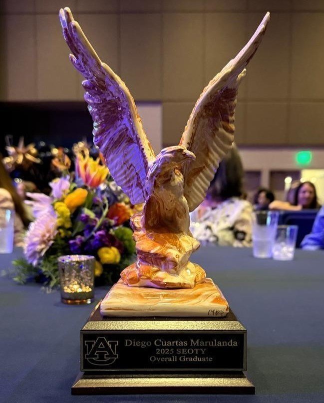 Diego Cuartas: un egresado sin límites