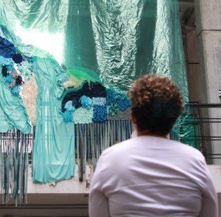 Día de la entrega de Rápido de Diseño de Vestuario