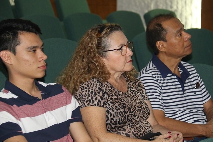 EntregaBecasCavipetrol_Interna2