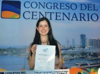 Estefanía Vásquez, mejor residente pediatría Colombia