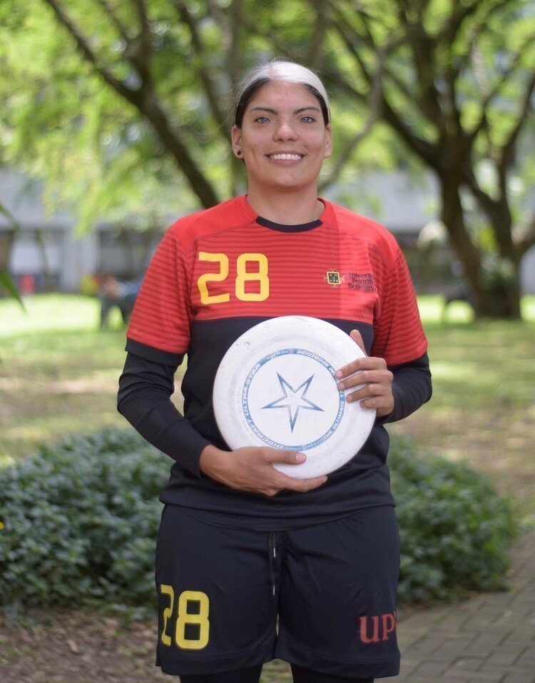 Estudiante sordo señante 