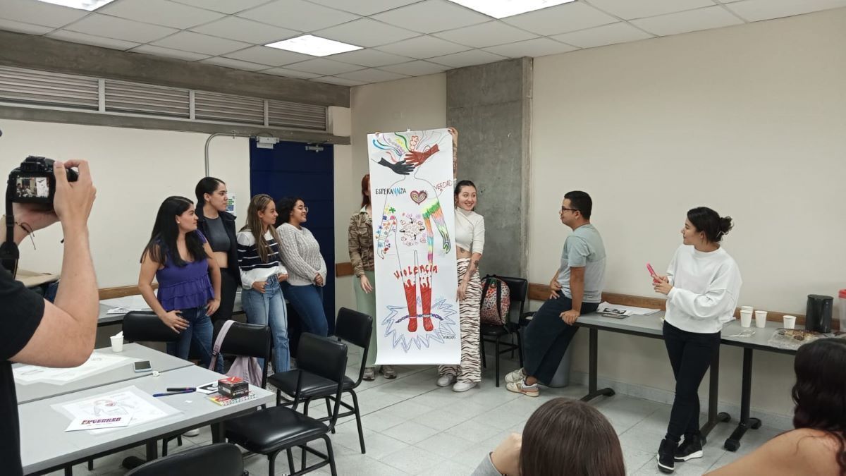 Miguel Arango, profesor de diseño industrial