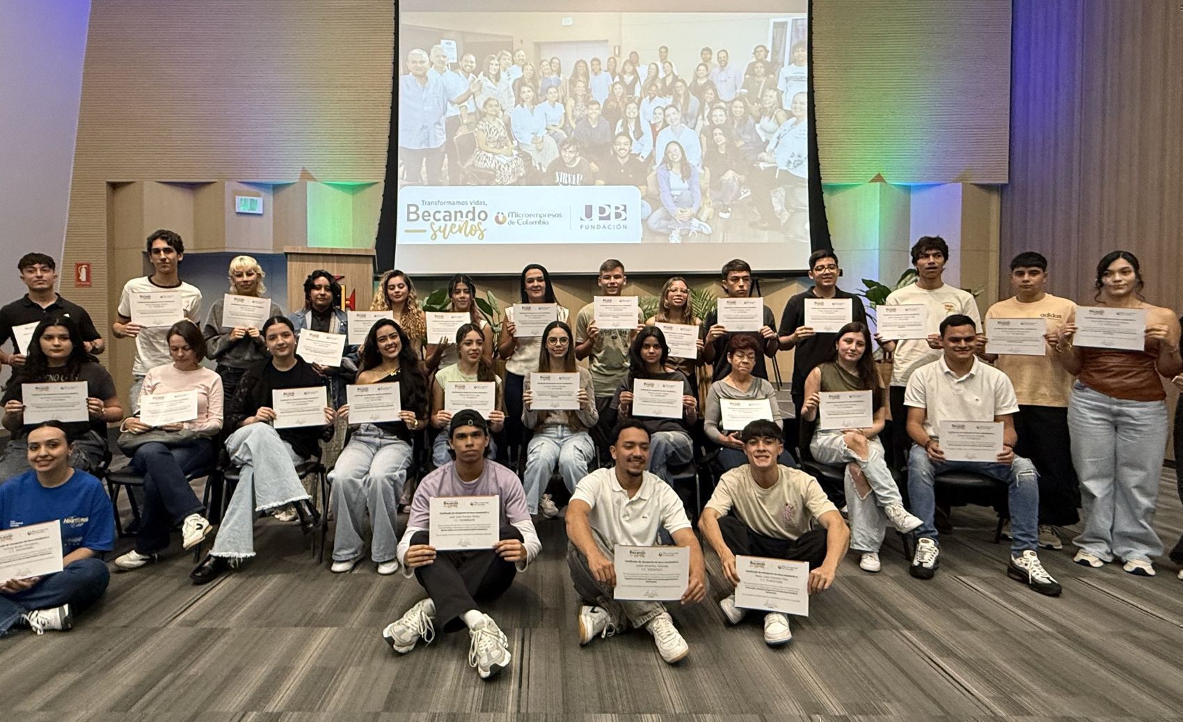 becados Microempresas de Colombia