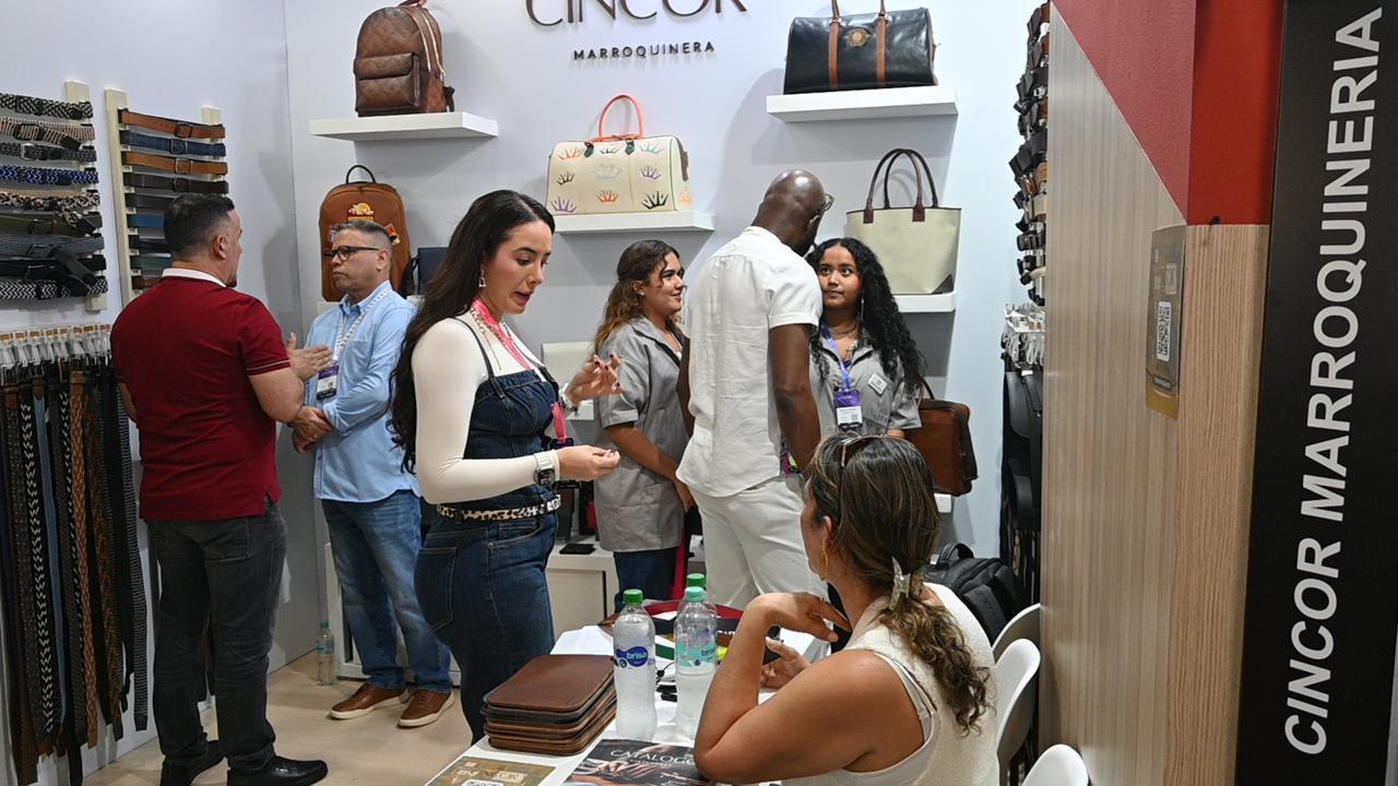 Haciendo conexiones para el crecimiento de la industria 