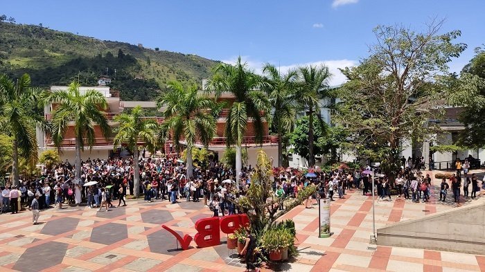 FOTO PANORAMICA UPB BGA