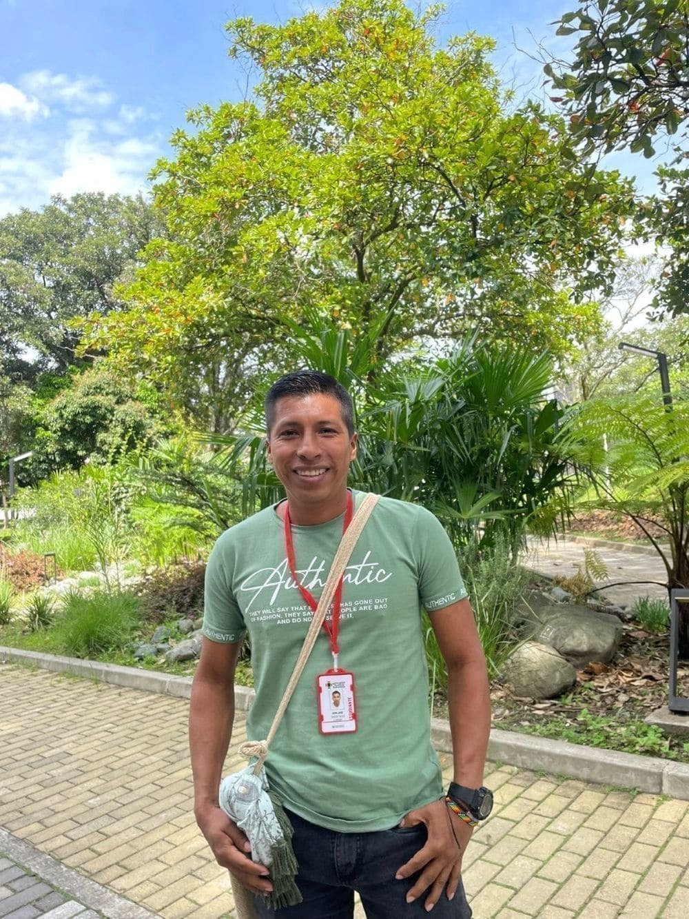 Jhon Jairon estudiante de Licenciatura en Etnoeducación