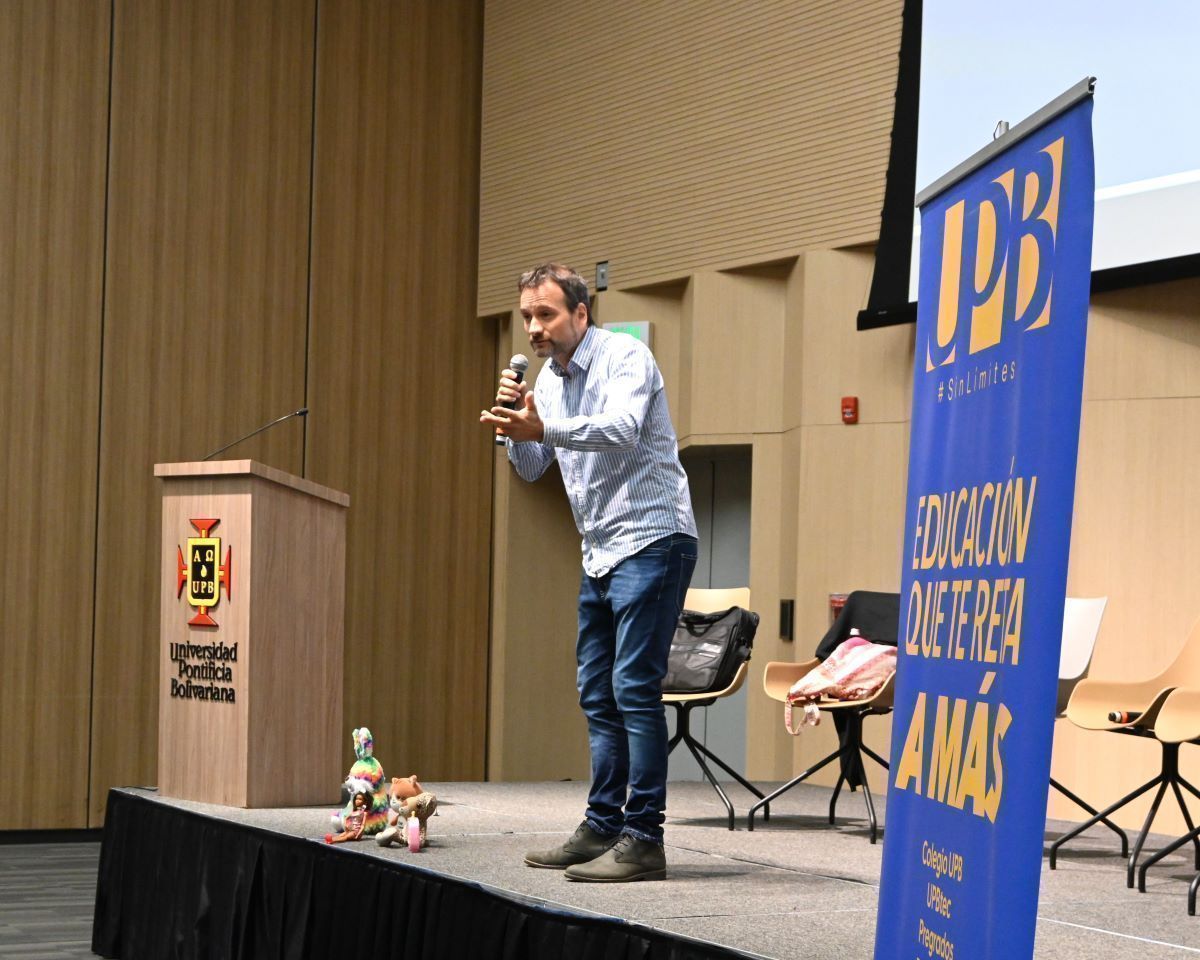 Marcelo Rocha, psicólogo, psicoanalista y docente argentino habló sobre la necesidad de desarrollar en la primera infancia procesos socioemocionales.