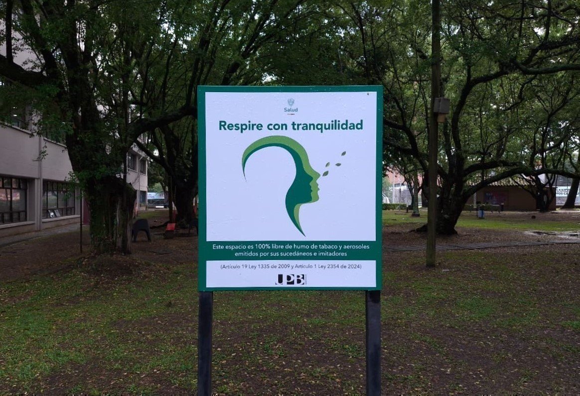 iMAGEN DE LA VALLA: ESPACIOS LIBRES DE HUMO