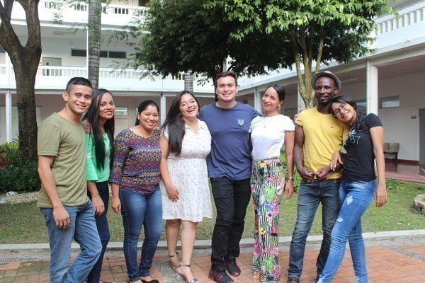 El nuevo enfoque que implementó la UPB, le permitirá la formación de personas excelentes capacitadas para la solución de problemas surgidos desde su disciplina. Esta es la cohorte de estudiantes 2018. 