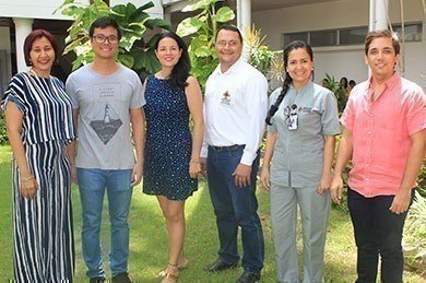 Estudiantes pasantes de Brasil y Bélgica.