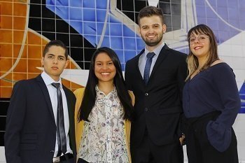 Estudiantes que representarán a la UPB en el modelo