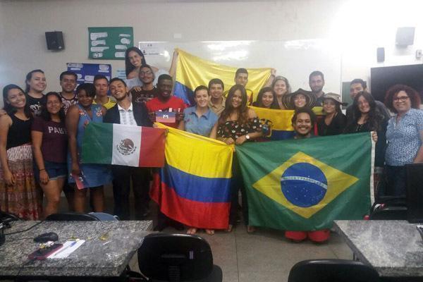 Estudiantes de diferentes paises