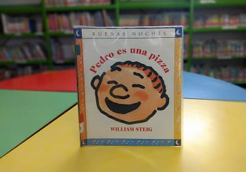 LIBRO PEDRO ES UNA PIZZA