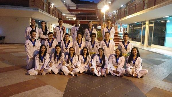Selección Taekwondo UPB Bucaramanga