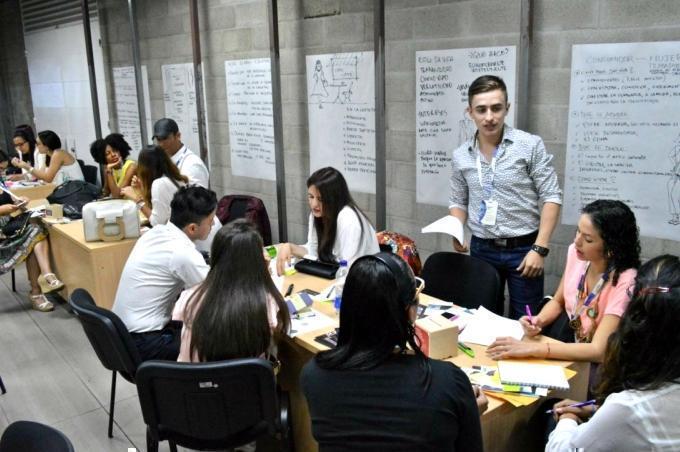 Asistentes a los talleres Colombiamoda