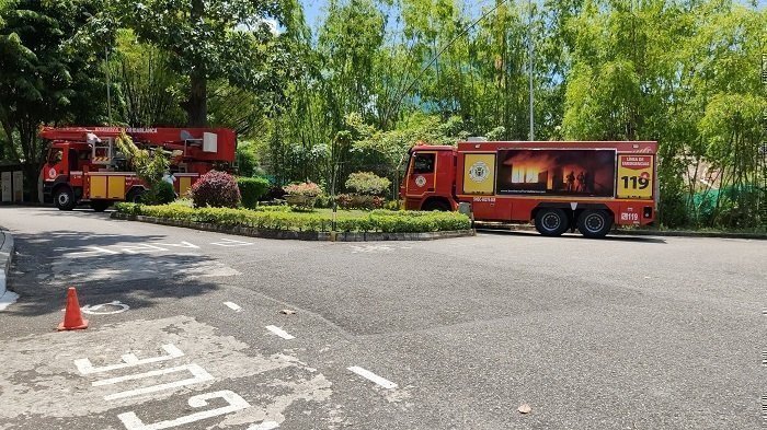 FOTO CAMION BOMBEROS