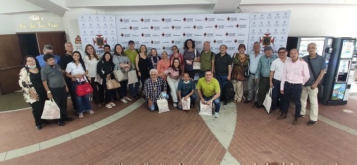 Tipo Interna1 dia del Periodista